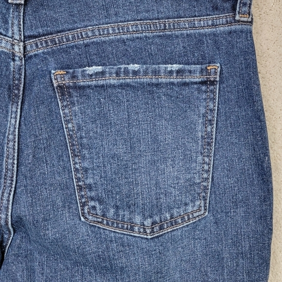 Old Navy Barbara Dark Wash Ripped Boyfriend Straight Denim Blue Jeans Sz 4 NEW - Picture 12 of 16